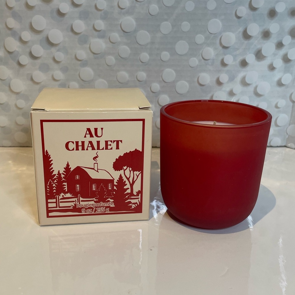 Au Chalet Smoke 💨 Scented Candle - new in box